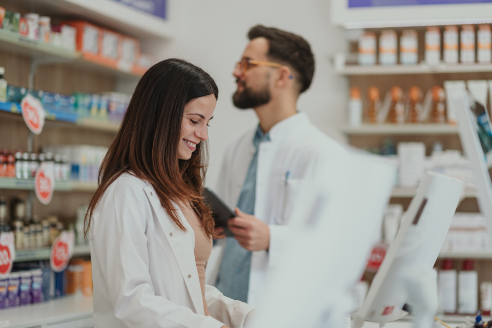 Fidéliser les jeunes préparateurs en pharmacie
