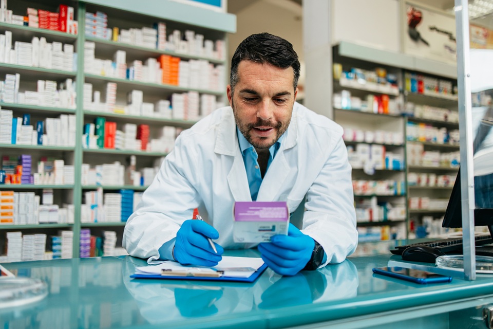 Formation préparateur en pharmacie