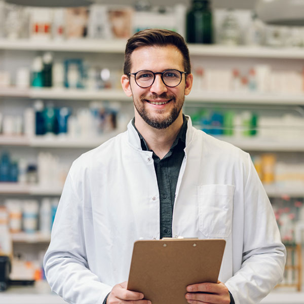 pharmacien titulaire